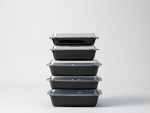 RECYCLABLE SQUARE BLACK PLASTIC AND LID