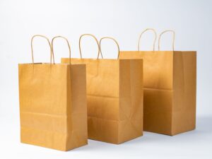 BROWN KRAFT PAPER BAG - MEDIUM